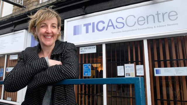 Julie Hesmondhalgh