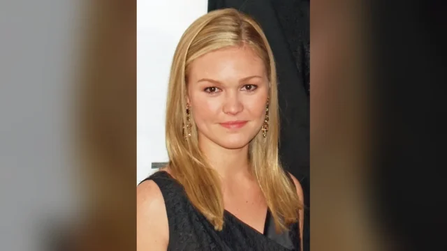 Julia Stiles