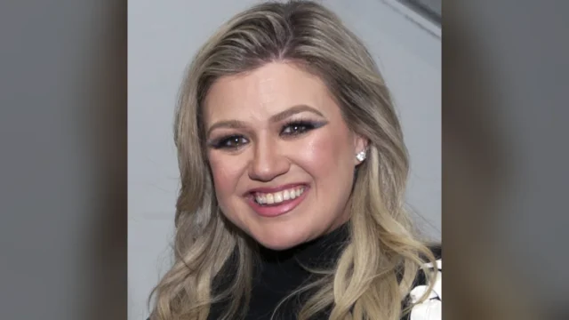 Kelly Clarkson